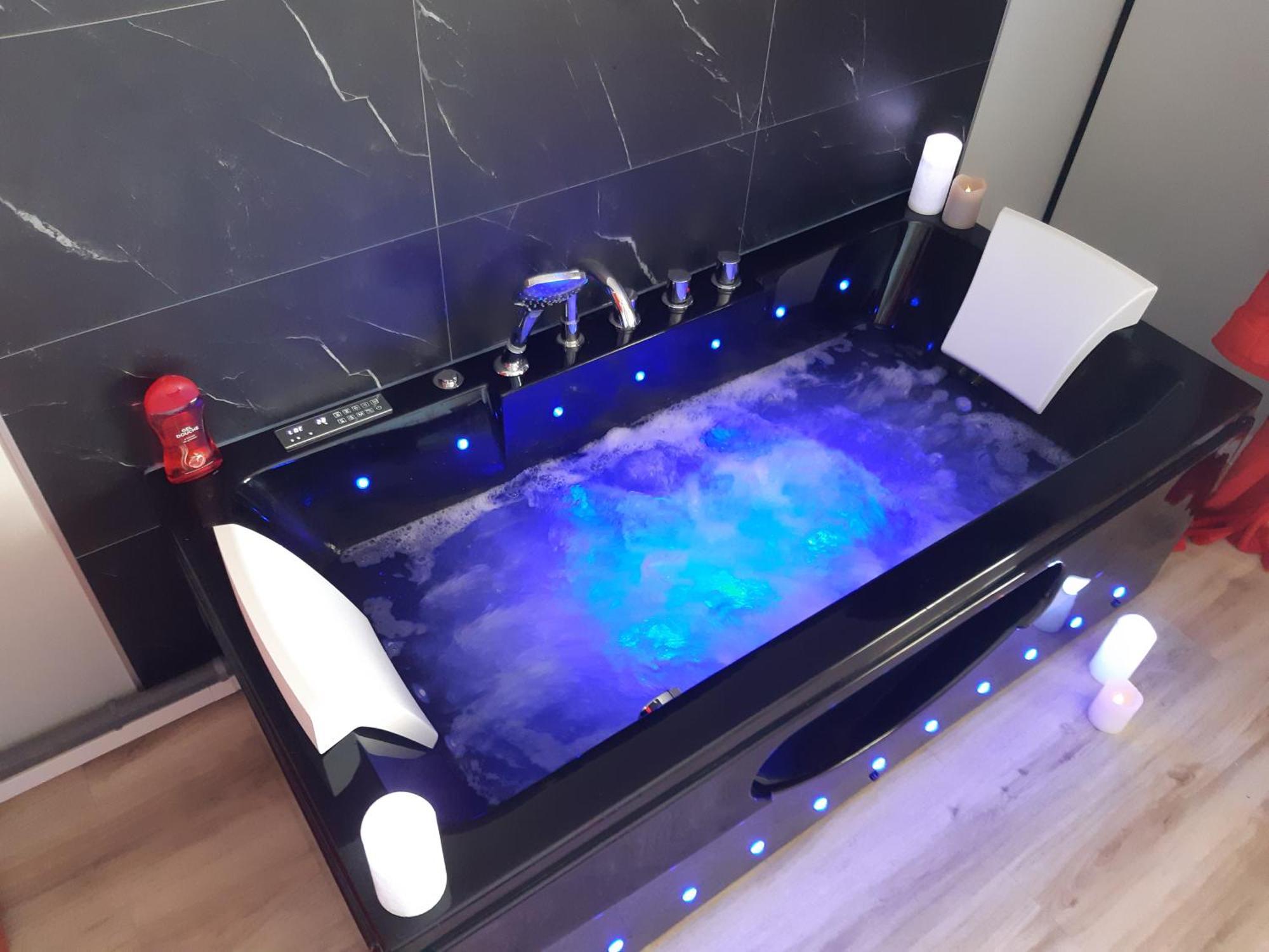 Grand Studio Biscarrosse Plage Une Nuit A 2 Avec Sauna Luxe, Balneo, Ocean Rien Que Pour Vous Zewnętrze zdjęcie